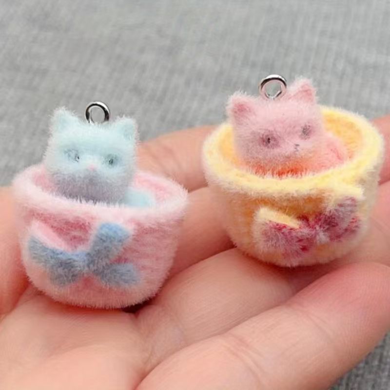 Jewelry Making Accessories - จี้แมวเรซิน 3D แบบนุ่ม 4 ชิ้น สำหรับทำเครื่องประดับ