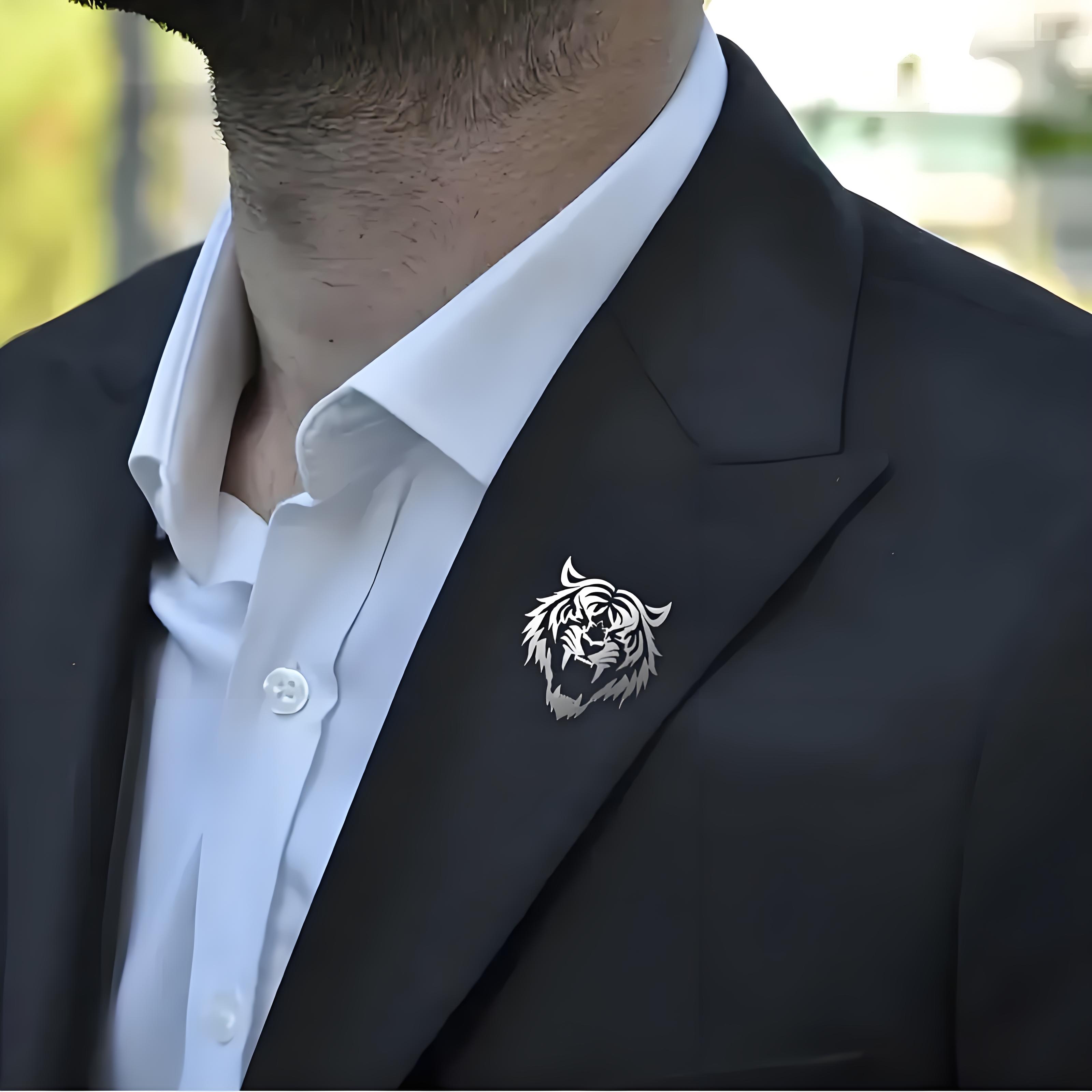 Jewelry Making Head Pins - ผู้ชายสแตนเลส Tiger HEAD Lapel Pin,Hollow Design